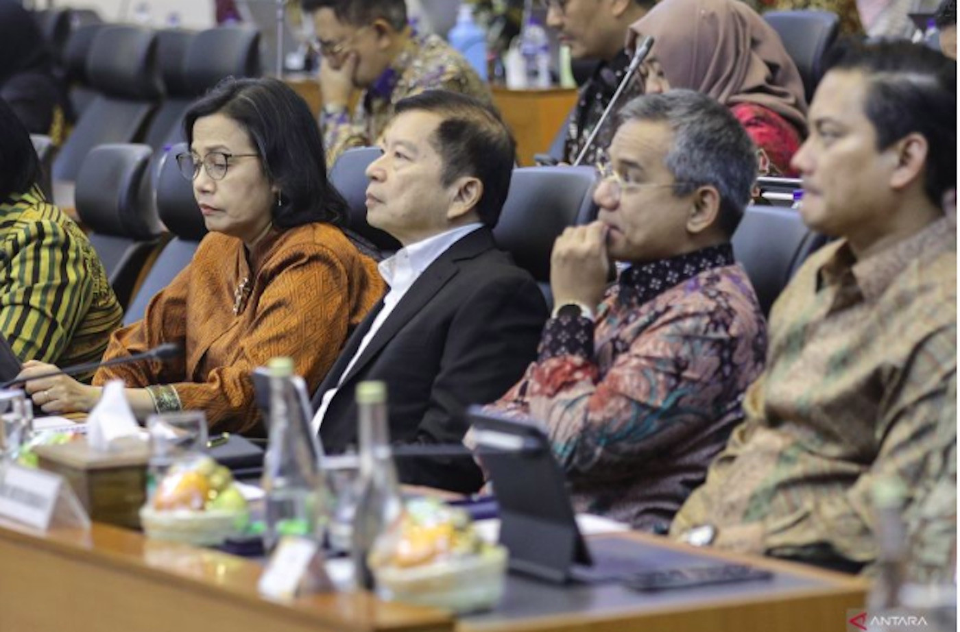 Badan Anggaran DPR RI Setujui RUU APBN 2025, Sebegini Target Pendapatan Negara