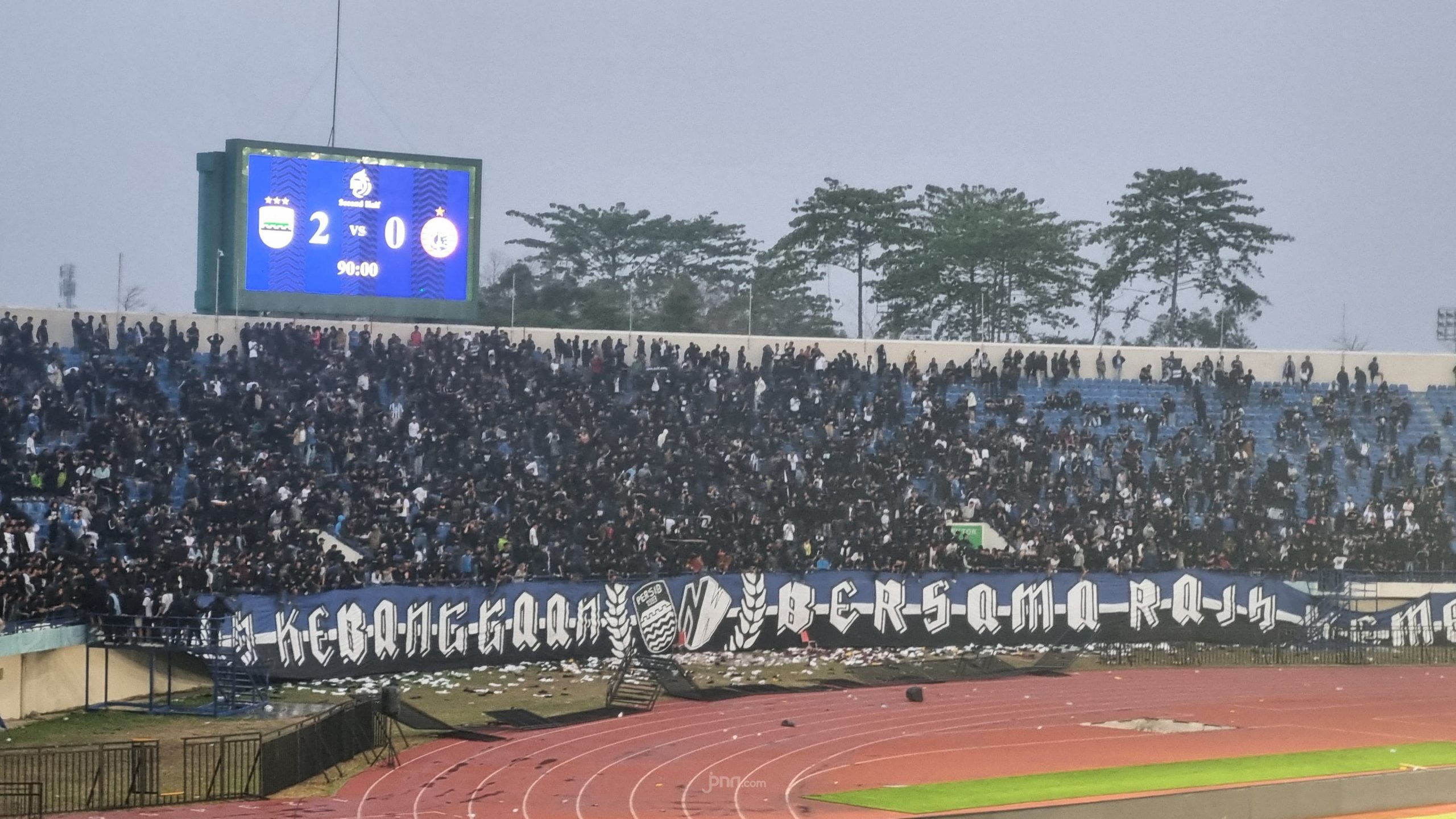 Persib Kecam Aksi Penyerangan Steward oleh Suporter Seusai Laga Melawan Persija